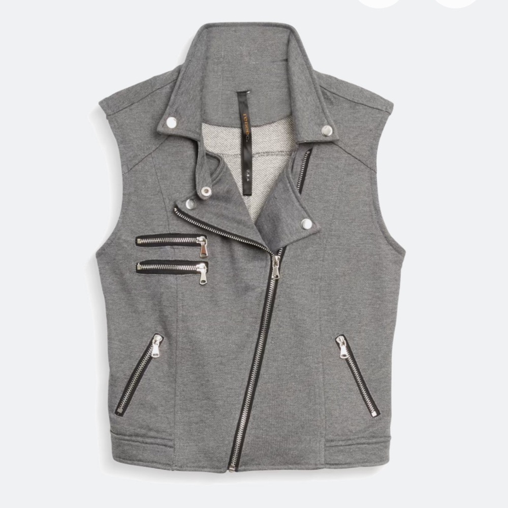 Moto Vest STITCH FIX Renee C Laufen Cropped Knit
Moto Vest - gray size L